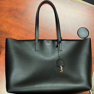 YSL TOTE LIKE NEW!!!! minor scuffs inside but clean, no smell, no scratches